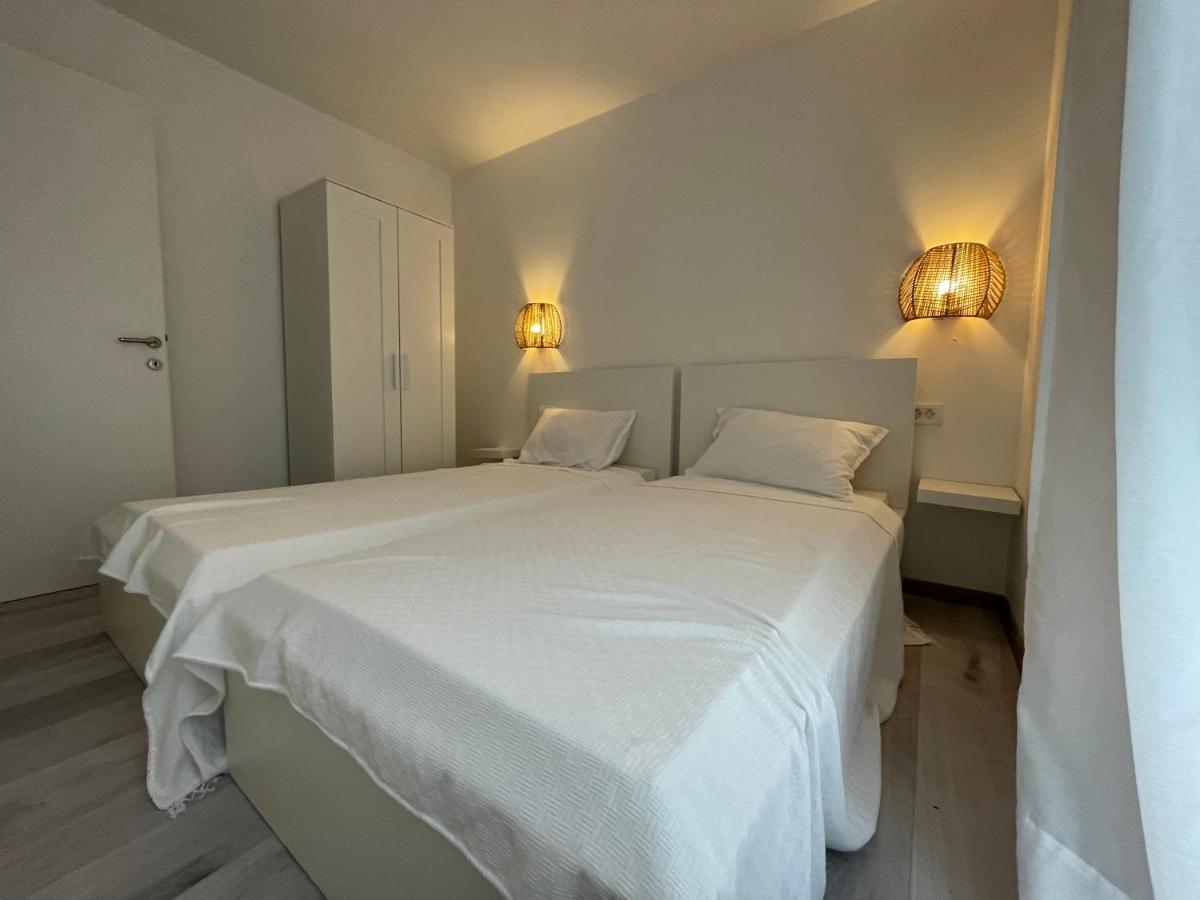 יזרה Vila Regina Apartment Regina With Swimming Pool מראה חיצוני תמונה